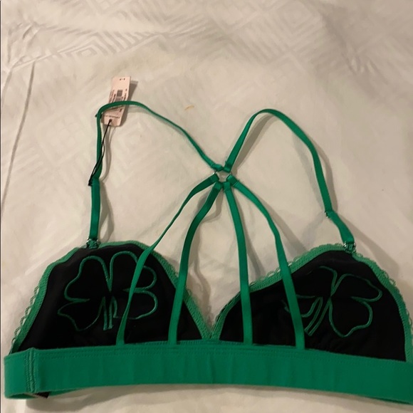 Victoria’s Secret Shamrock bra. - Picture 4 of 5